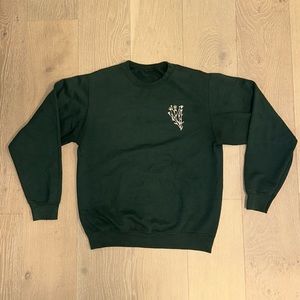 Thrifted Sweater Size Medium